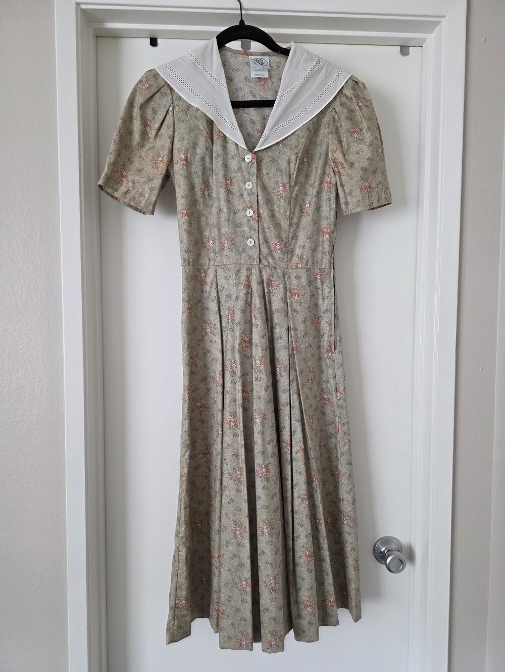 Laura Ashley Vintage Floral Midi Dress Lace Collar Cotton Size 4 Cottage FLAW